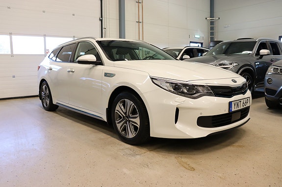 Kia Optima 3 of 27