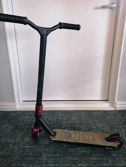 Product image 2 of 8