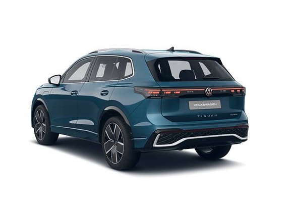 Volkswagen Tiguan 2 of 4