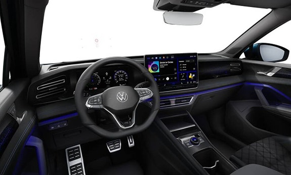 Volkswagen Tiguan 3 of 4