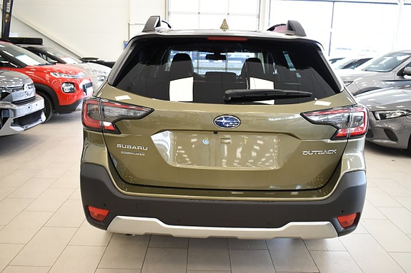 Subaru Outback 5 of 5