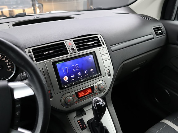 Ford Kuga 15 of 23