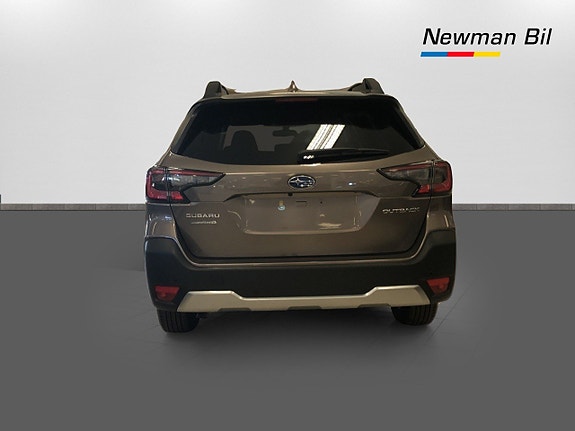 Subaru Outback 5 of 5