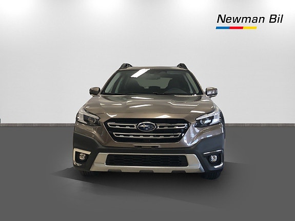 Subaru Outback 2 of 5