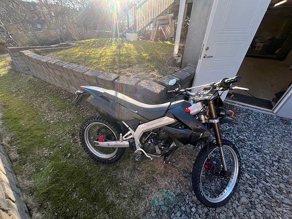 Derbi Senda R 2 of 4