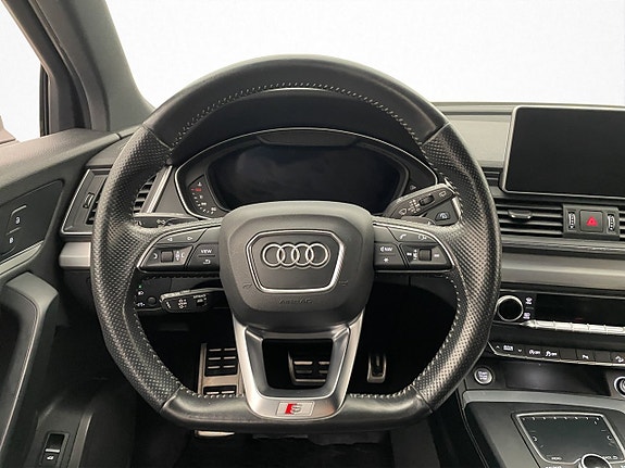 Audi Q5 11 of 30