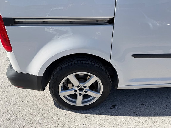 Volkswagen Caddy 19 of 22