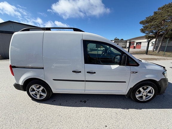 Volkswagen Caddy 21 of 22