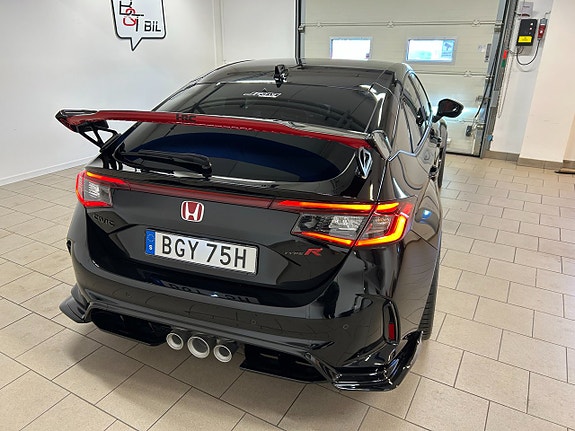 Honda Civic 4 of 5