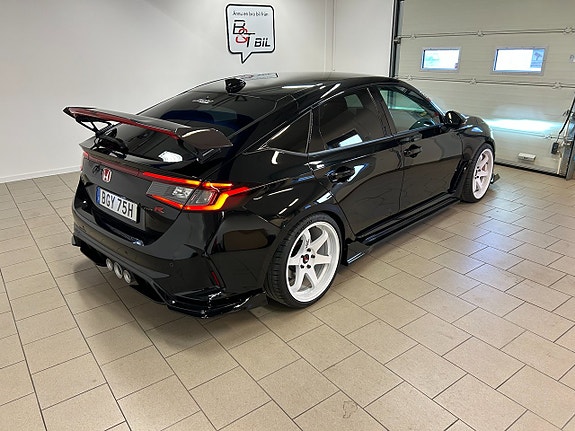 Honda Civic 3 of 5