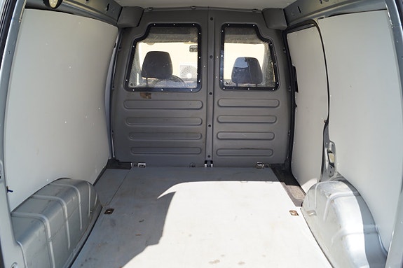 Volkswagen Caddy 15 of 27