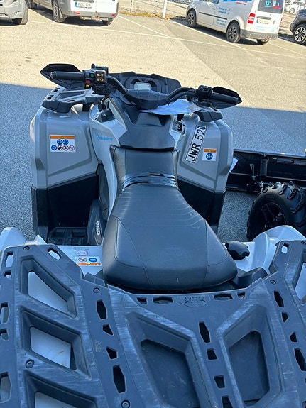 Can-Am Outlander 650 pro 6 of 7