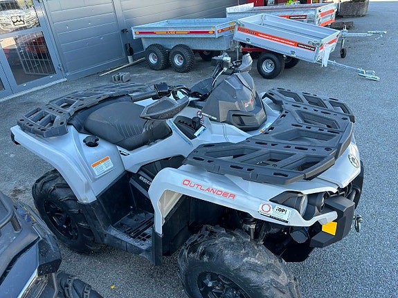 Can-Am Outlander 650 pro 3 of 7