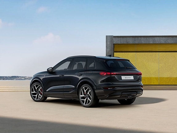 Audi Q6 e-tron 6 of 10