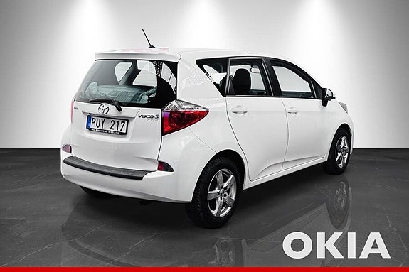 Toyota Verso-S 4 of 5