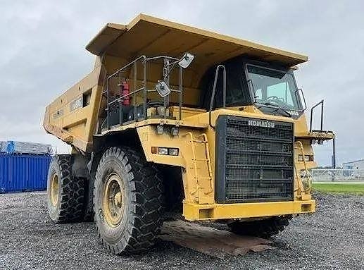 Komatsu HD 605-7E0 2 of 5
