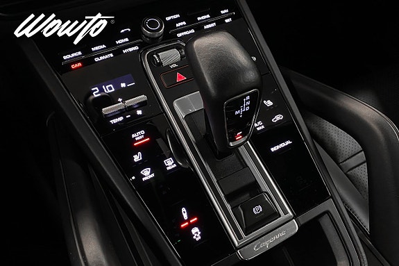 Porsche Cayenne Coupe 15 of 25