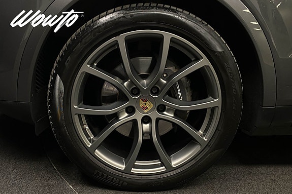 Porsche Cayenne Coupe 25 of 25
