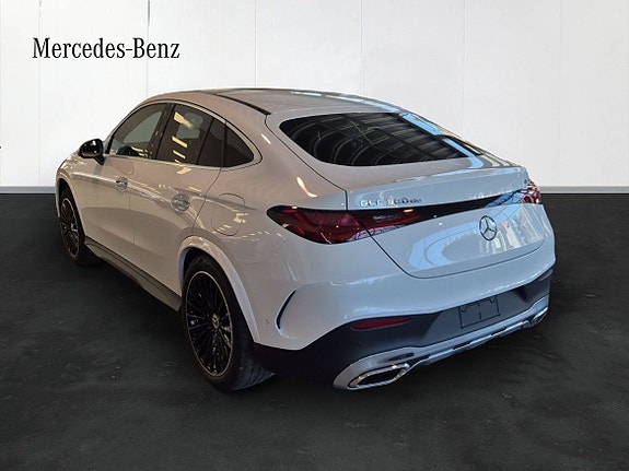Mercedes-Benz GLC300 de 3 of 5