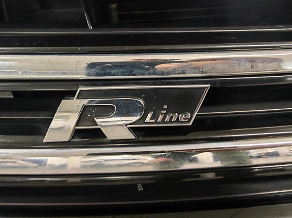 Volkswagen Passat 10 of 10