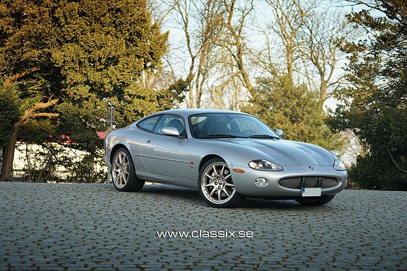 Jaguar XKR