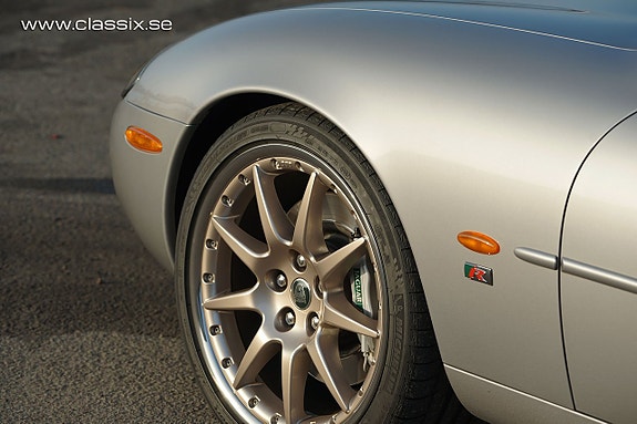 Jaguar XKR 5 of 5