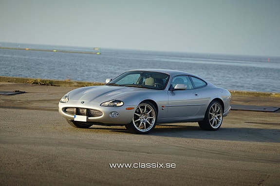 Jaguar XKR 24 of 30