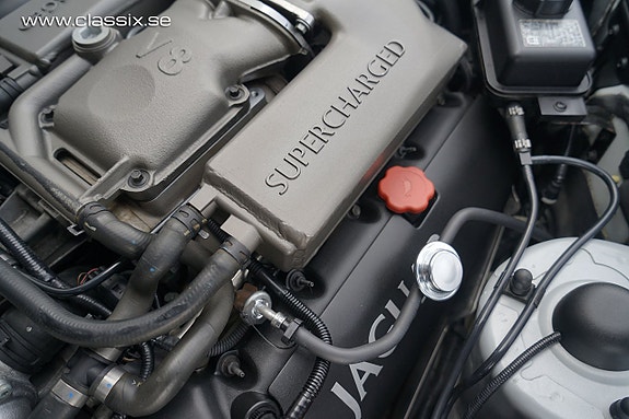Jaguar XKR 12 of 30