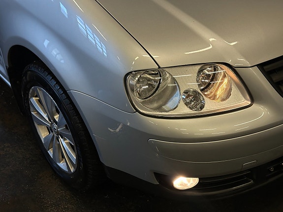 Volkswagen Caddy Maxi 8 of 30