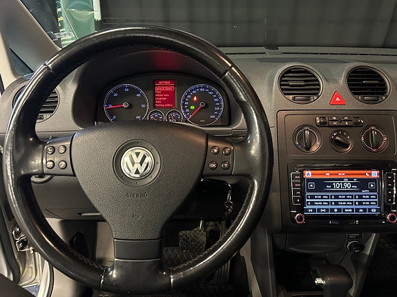 Volkswagen Caddy Maxi 20 of 30
