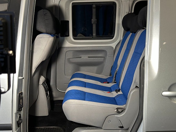 Volkswagen Caddy Maxi 14 of 30