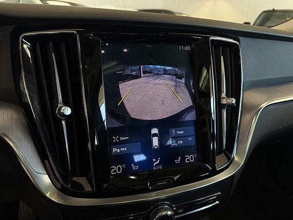 Volvo V60 14 of 24