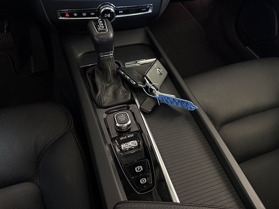 Volvo V60 12 of 24