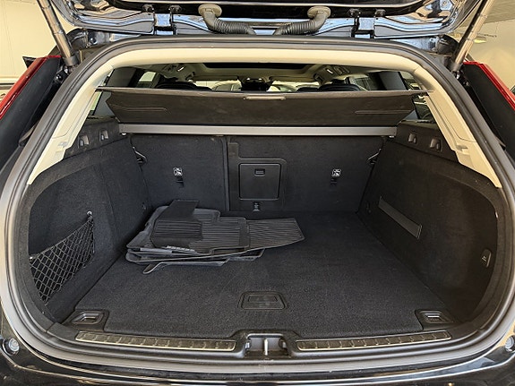 Volvo V60 20 of 24