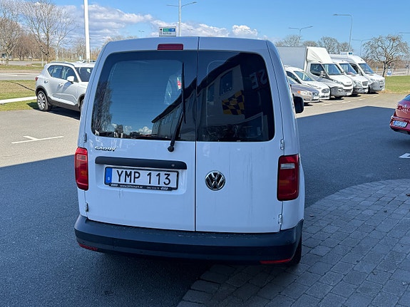 Volkswagen Caddy 5 of 5