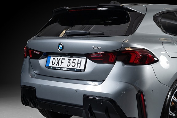 BMW 120 6 of 20