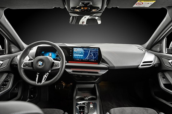 BMW 120 8 of 20