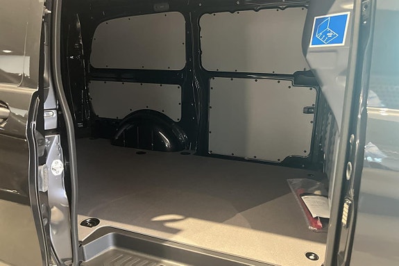 Mercedes-Benz Vito 119 12 of 17