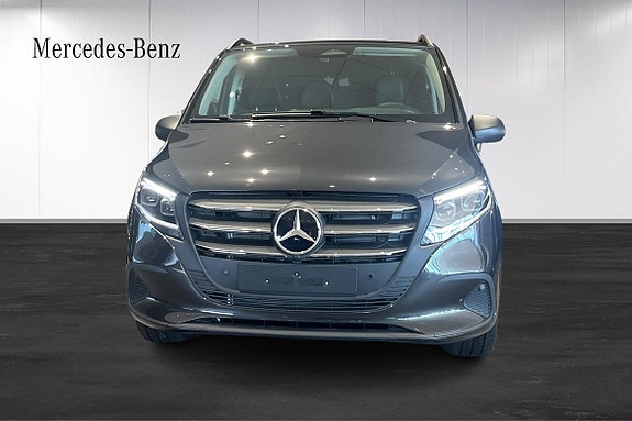 Mercedes-Benz Vito 119 3 of 17