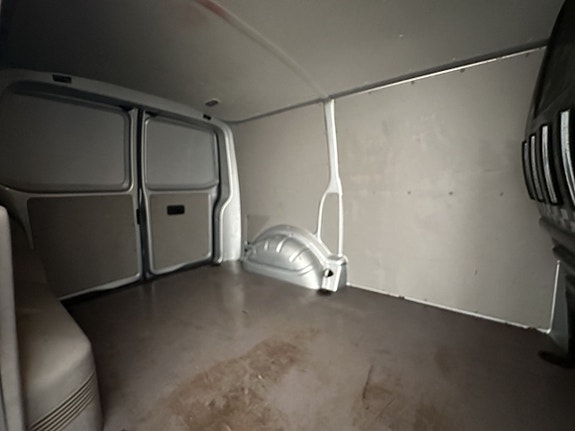 Volkswagen Transporter 11 of 27