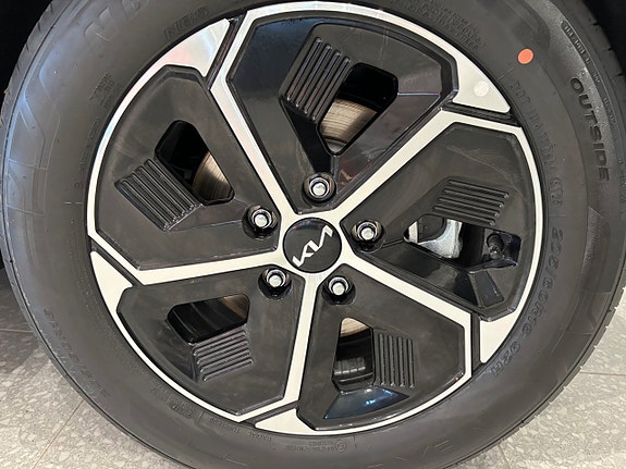 Kia Niro 7 of 7