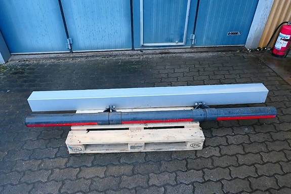 Underkörningsskydd Alu/Stål