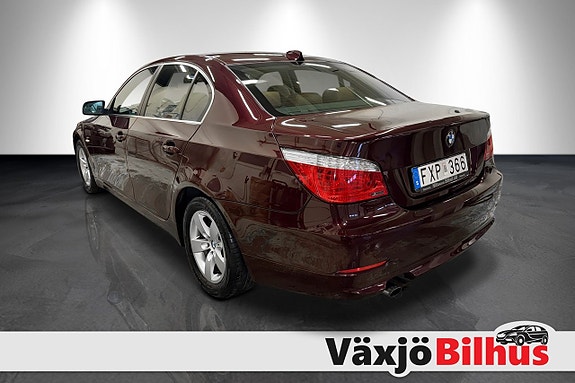 BMW 525 2 of 5