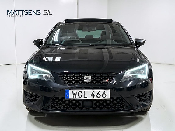 Seat Leon 2 of 22