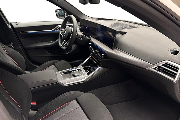 BMW i4 11 of 13