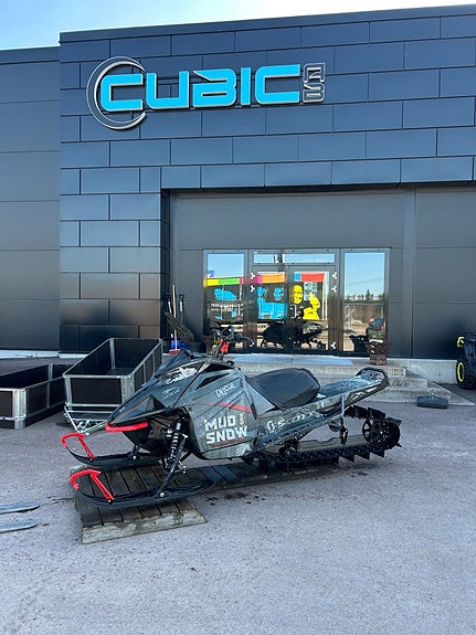 Arctic Cat M 8000 Alpha 2 of 5
