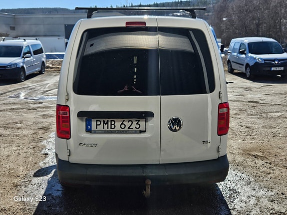 Volkswagen Caddy 4 of 5