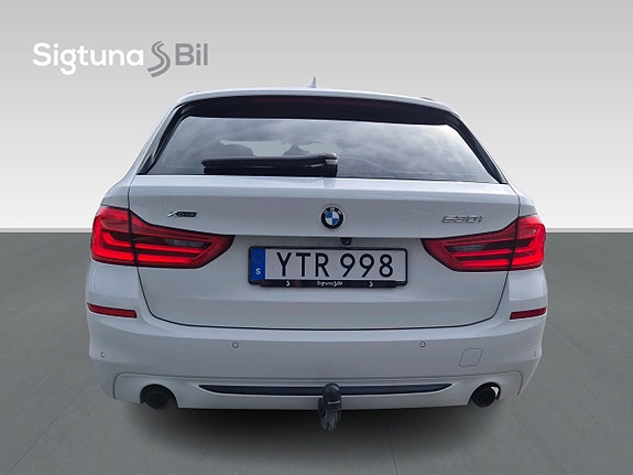 BMW 530i 5 of 5