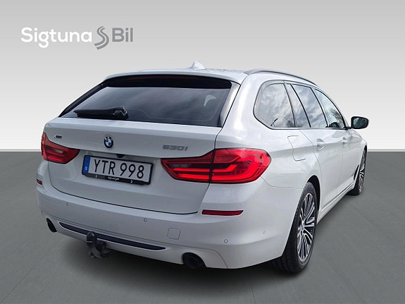 BMW 530i 6 of 20