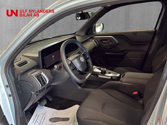 Suzuki eVitara 8 of 15